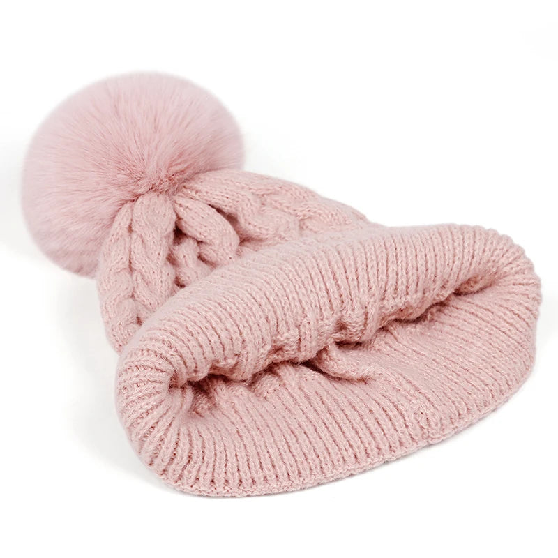 Set de invierno gorro, cuello y guantes Lía (foto del proveedor)
