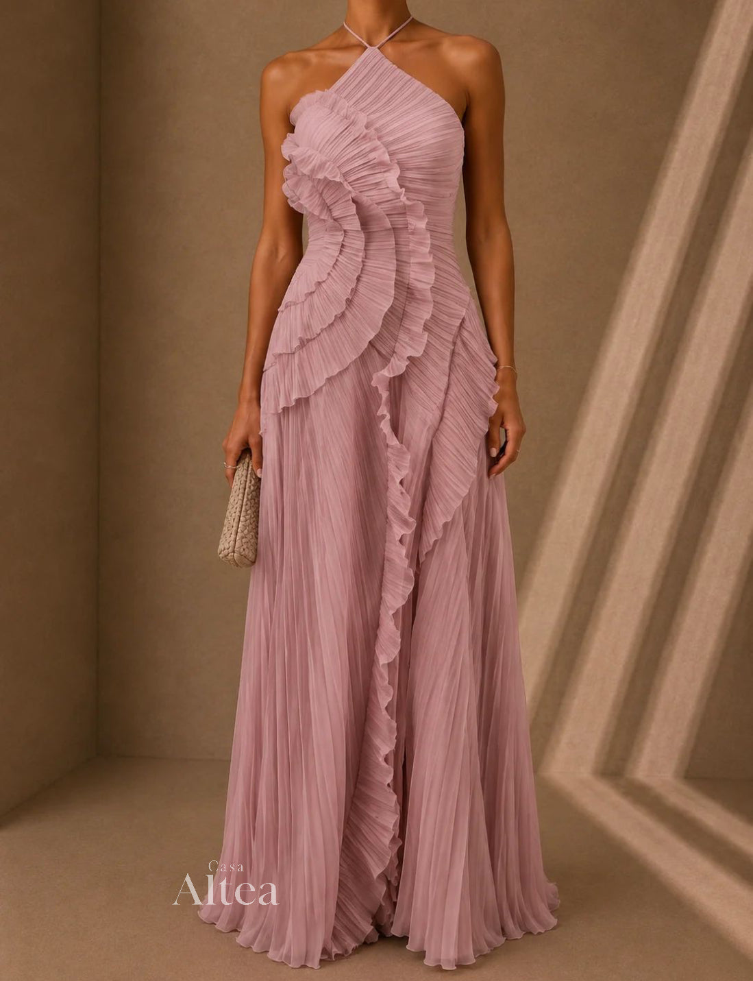 Vestido maxi plisado con volantes Celeste (foto del proveedor)