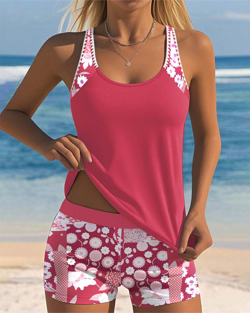 Conjunto de baño floral con short Bahia