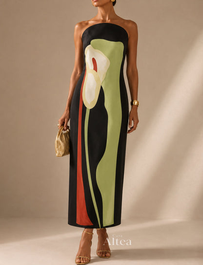 Vestido maxi palabra de honor con estampado artístico Aurelia (foto del proveedor)