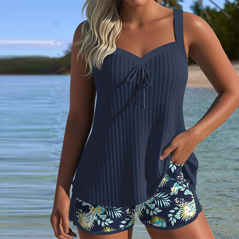 Traje de baño de rayas con short de playa Coral