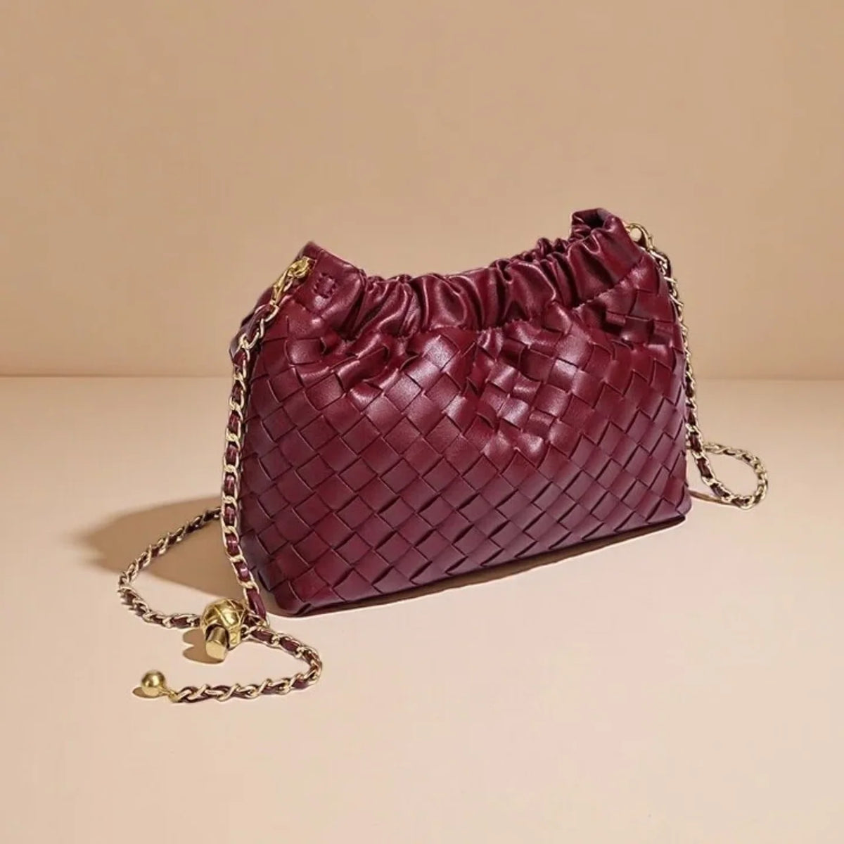 Bolso trenzado con cadena Olivia en borgoña - Borgoña