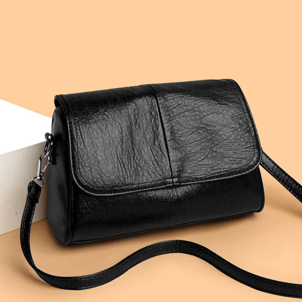 Bolso bandolera de solapa Alma en negro - Negro