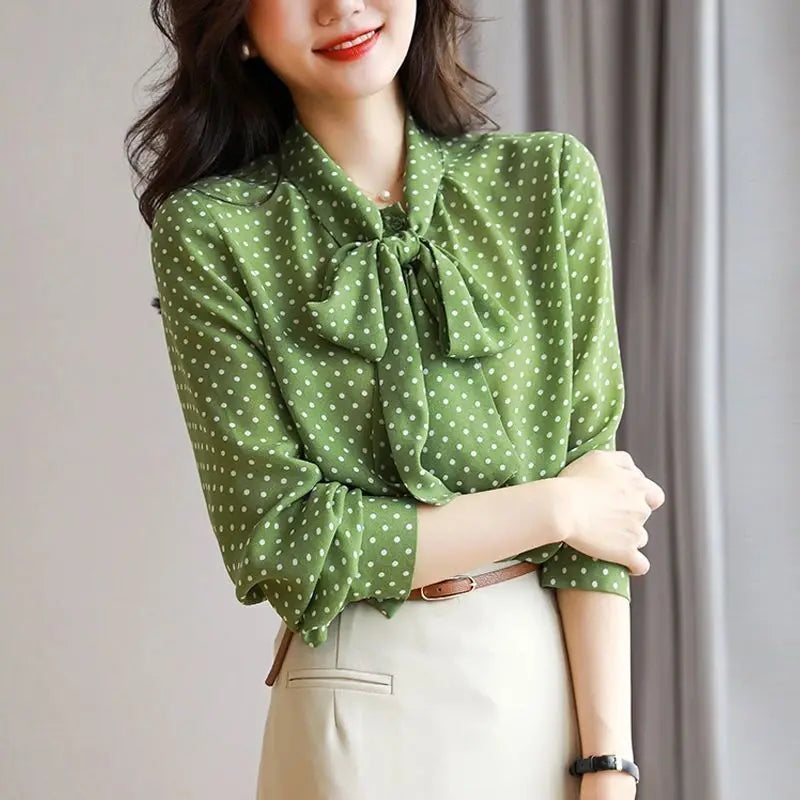 Blusa de lunares con lazo Vera - Verde