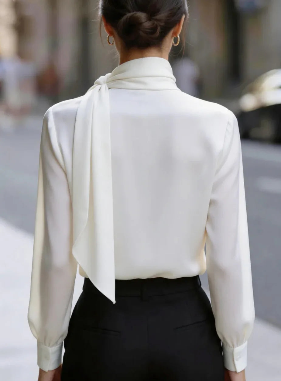 Blusa Ines vista de espalda - Blanco