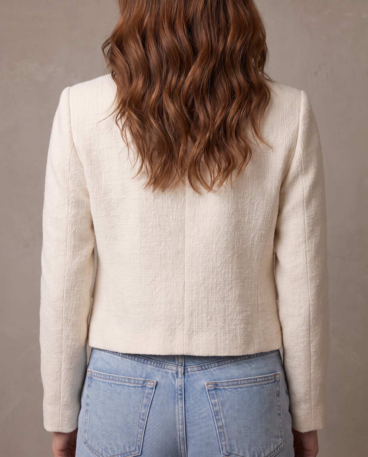 Chaqueta de tweed con botones dorados Margot - Crema