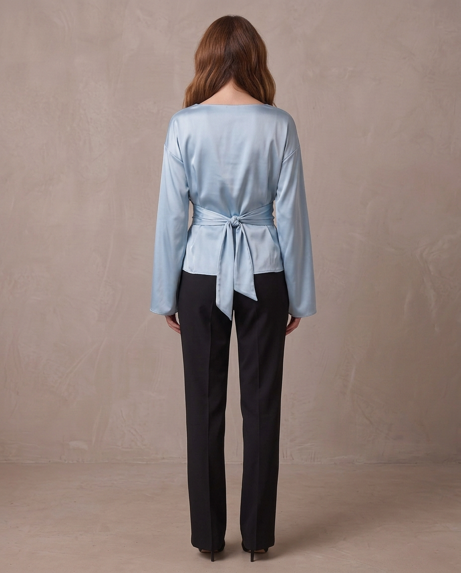 Blusa satinada con lazada Victoria, otra vista - Azul cielo