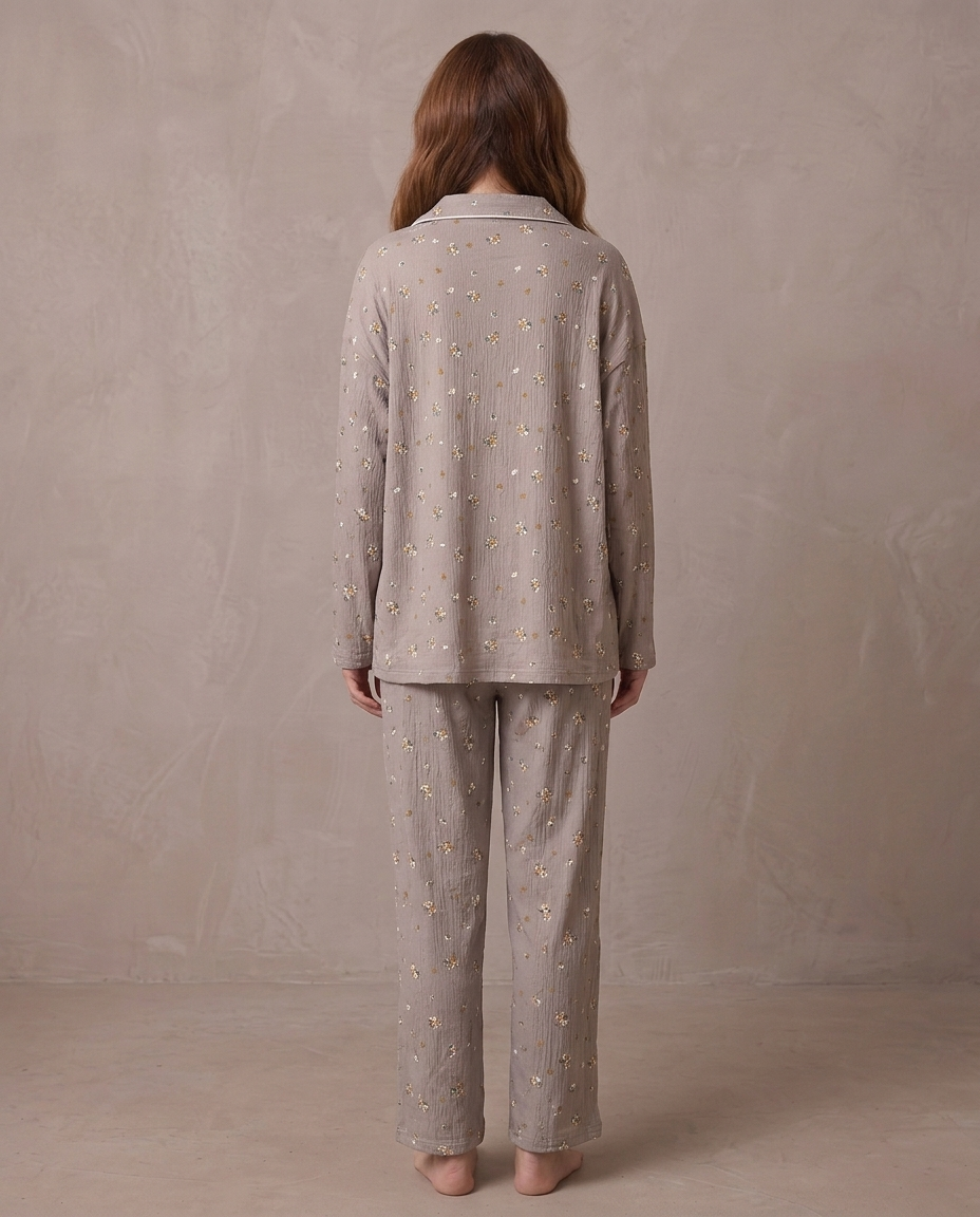 Pijama de punto suave Noelia, otra vista - Gris flores