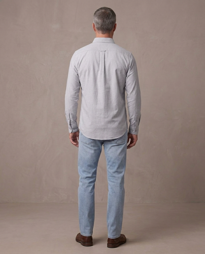 Camisa Oxford de algodón Bruno, vista de espalda - Gris perla