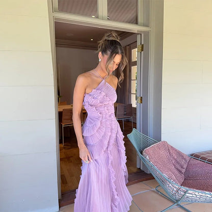 Vestido maxi plisado con volantes Celeste (foto del proveedor)