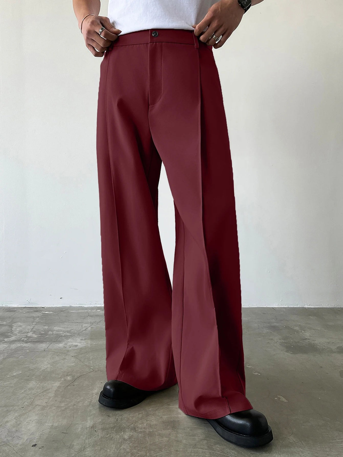 Pantalón de vestir de pinzas en burdeos (antigua)